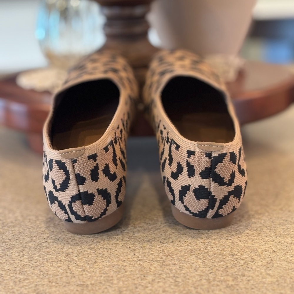 Women's Vivaia Samantha Leopard Print Loafers - Black and Tan - Picture 6 of 6